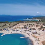 Lovely In Pag With Wifi