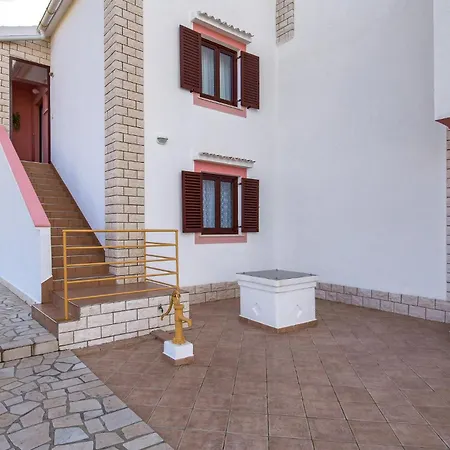 Apartment Lovely In Pag With Wifi Pag Town