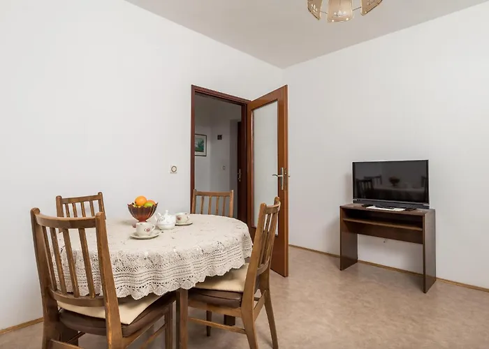 Apartment Lovely In Pag With Wifi